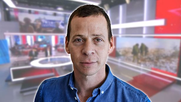 בגיל 43 – עמית סגל חוגג בשורה משמחת: ההישג של פרשן חדשות 12